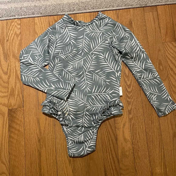 EUC Imagine Perry girls 7/8 swimsuitt - Picture 1 of 1